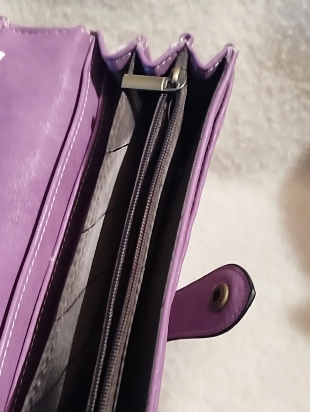 Wallet - Picture 9 of 11